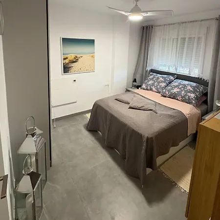 A&j Punta Prima Торевьиа